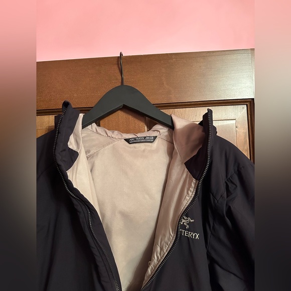 Arc'teryx Atom LT hoodie - Picture 4 of 9